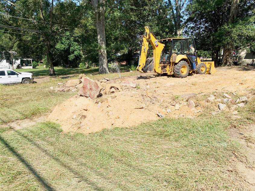 Lot on 5th Avenue Finally Getting a Clean up!