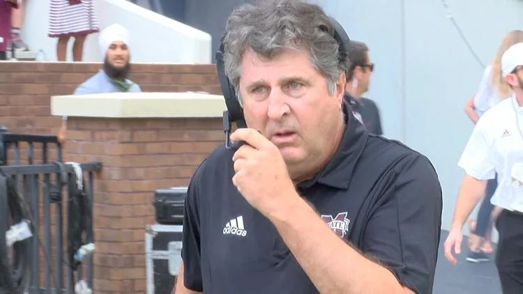 MSU Head Coach Mike Leach Dies