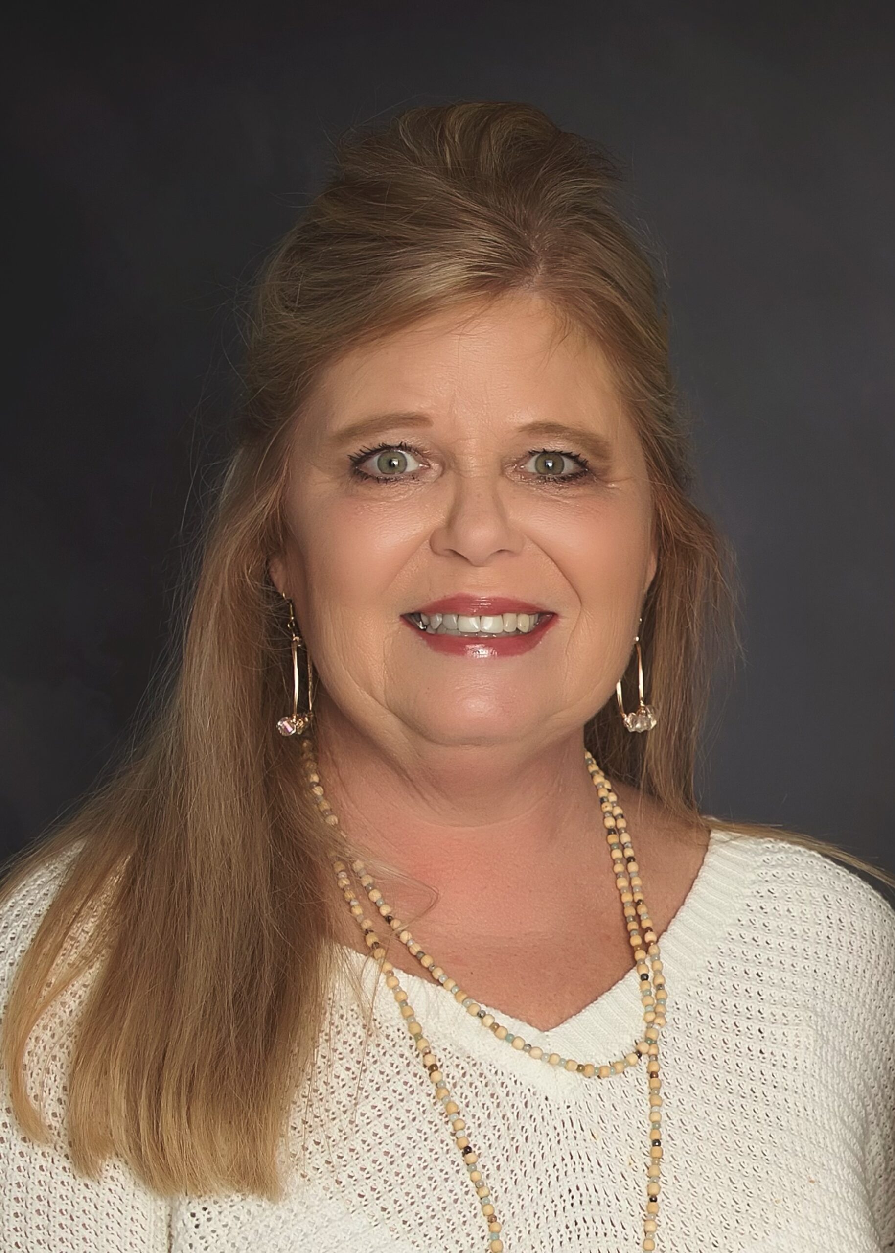   Terri Leigh Price Loftin, 59, of Magee