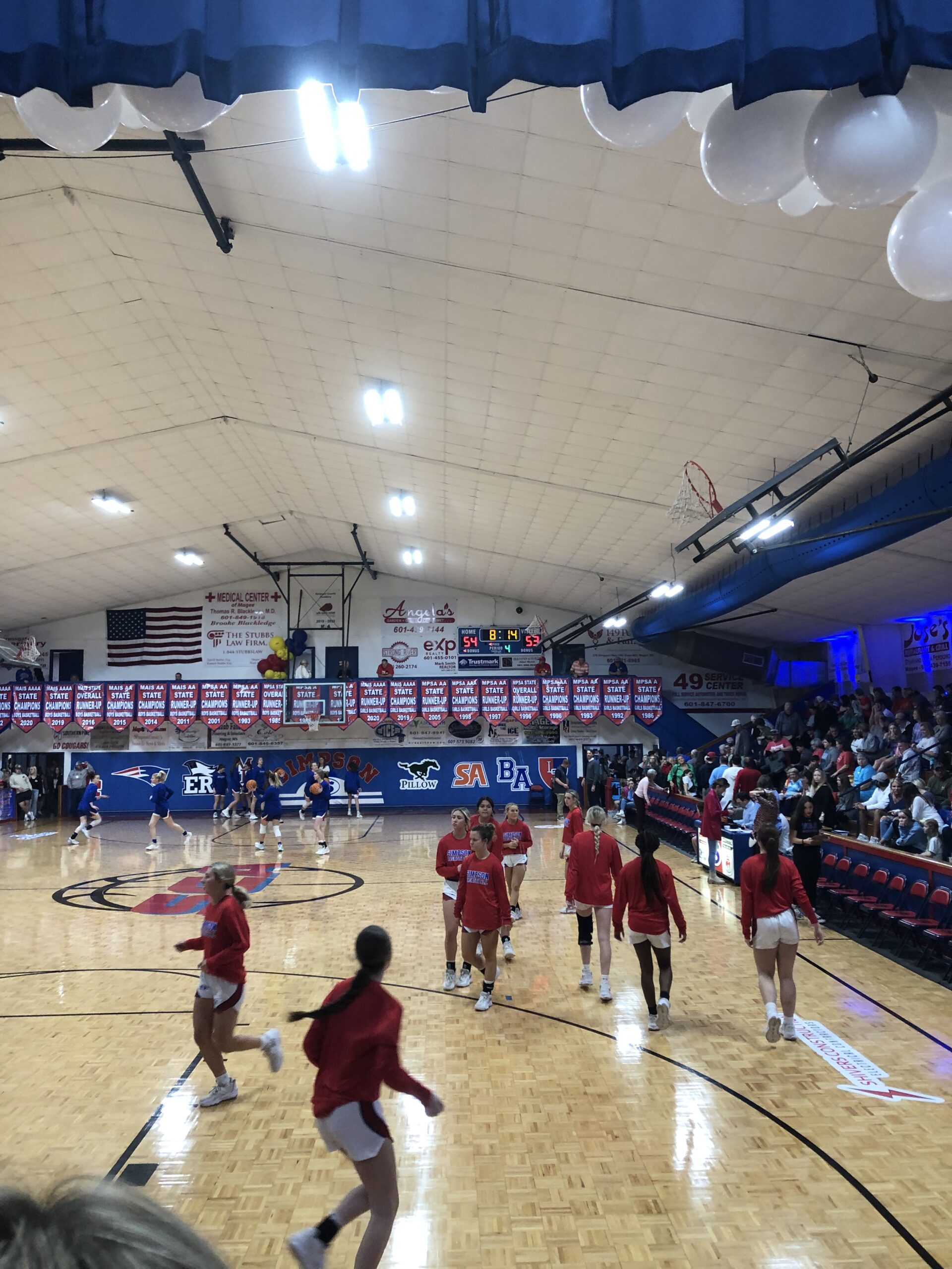 Congratulations on a Great Season, Lady Cougars!