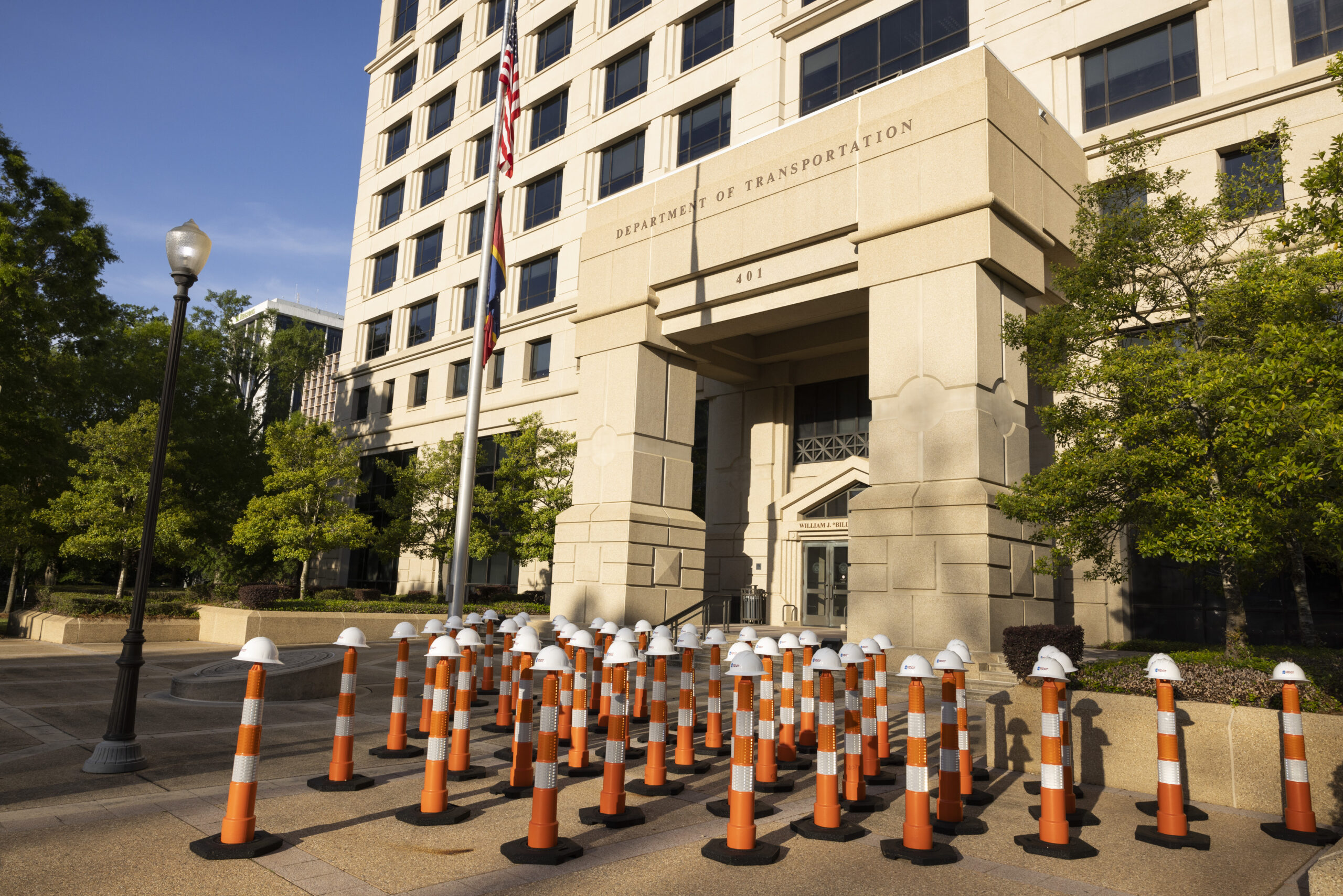 MDOT honors fallen workers at memorial ceremony in Jackson