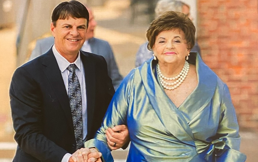 Carolyn Gayle Jennings of Taylorsville, Mississippi