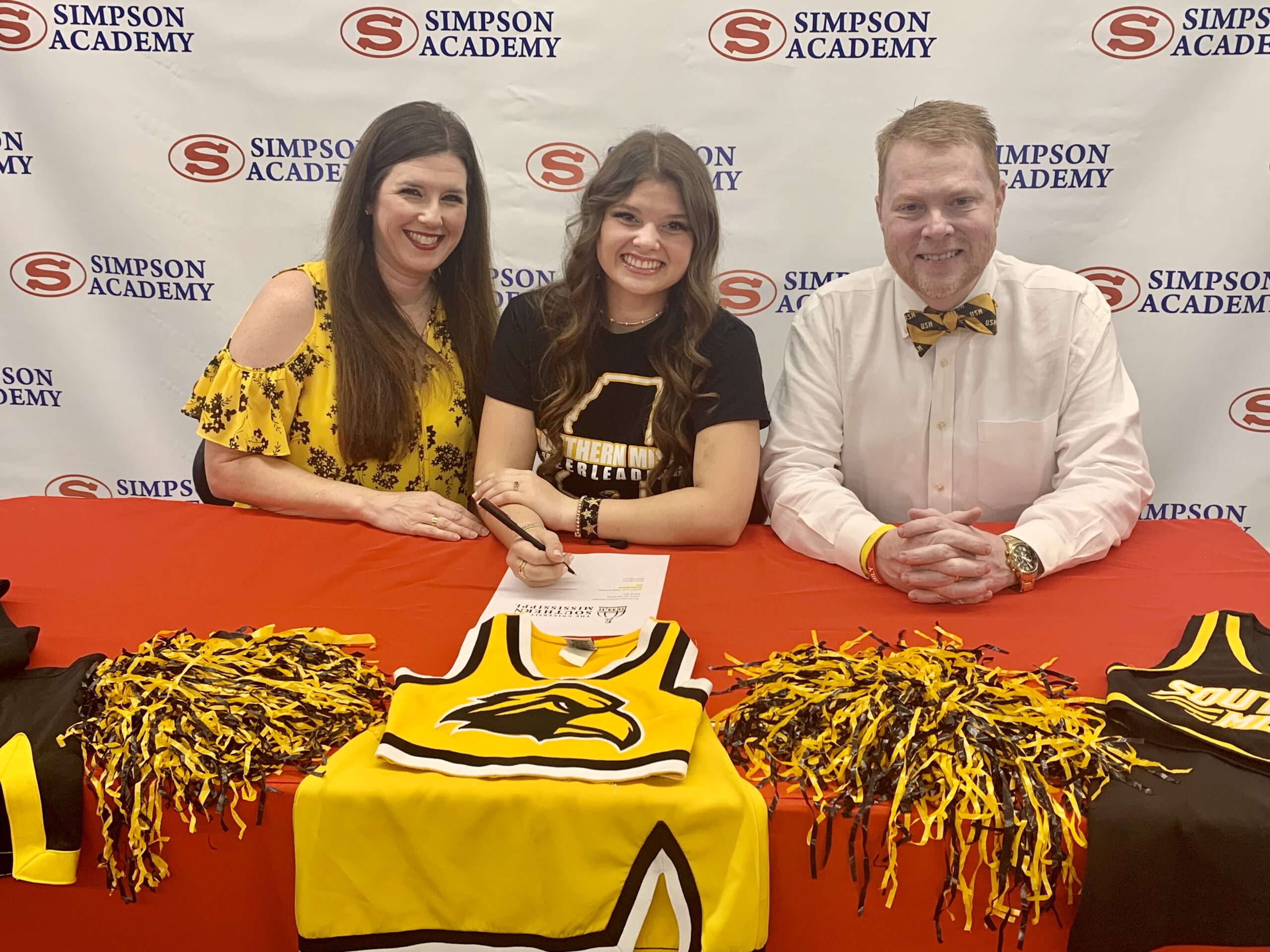 Bella Broadhead to Cheer @ USM
