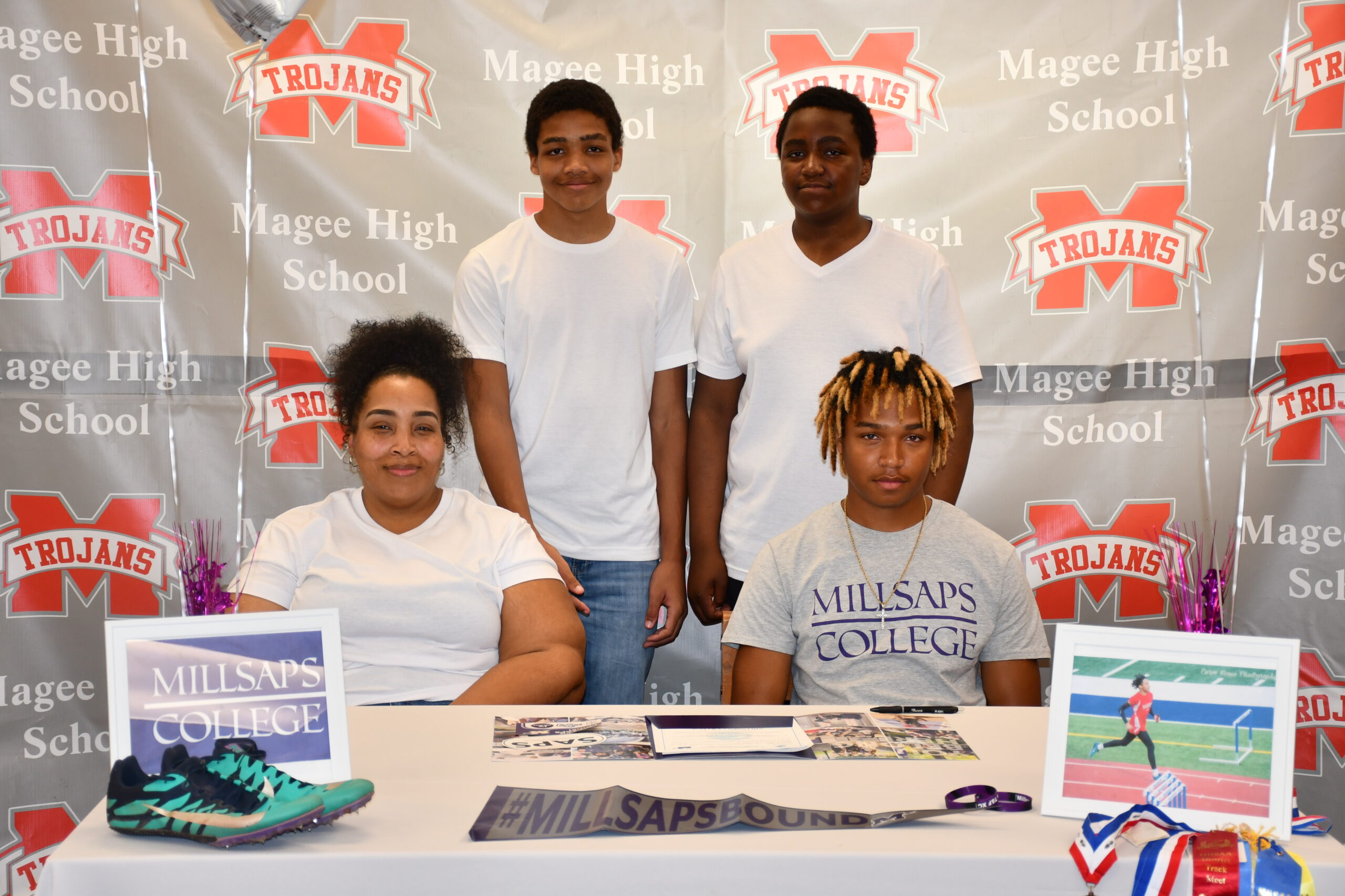 Romanuel Barber Signs with Millsaps