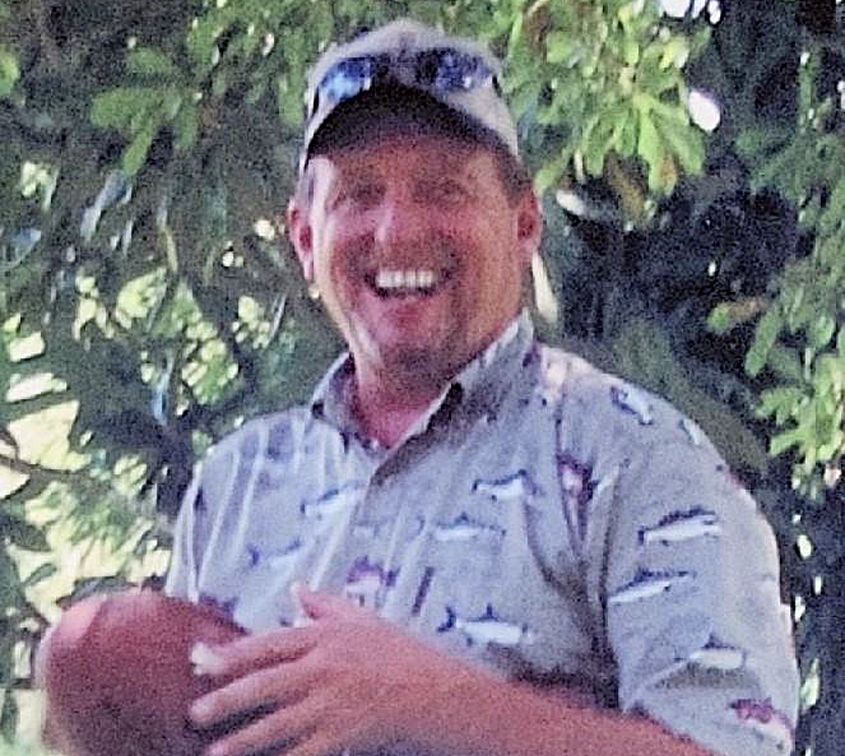 Derwood L Holbrook, Jr., 68 of Mendenhall, Mississippi