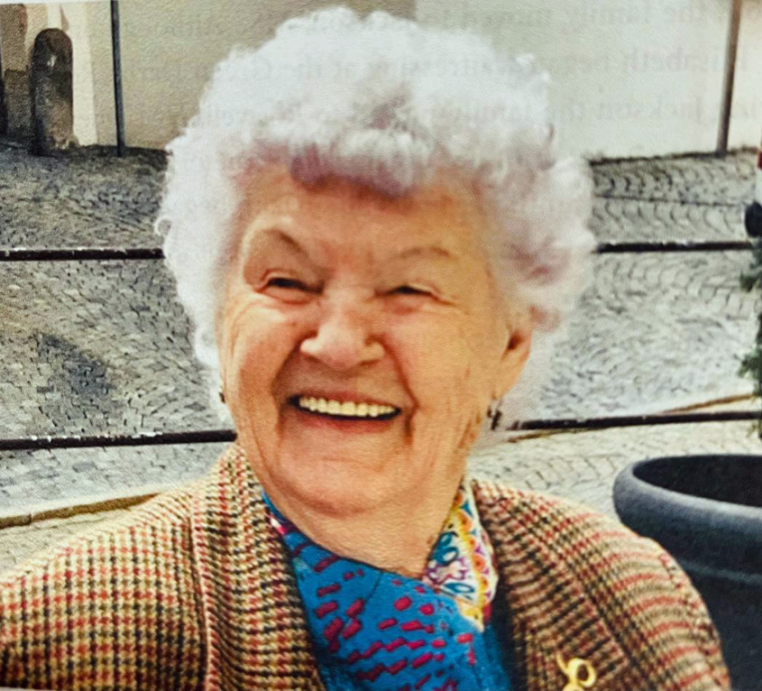 Elisabeth McCarty, 97