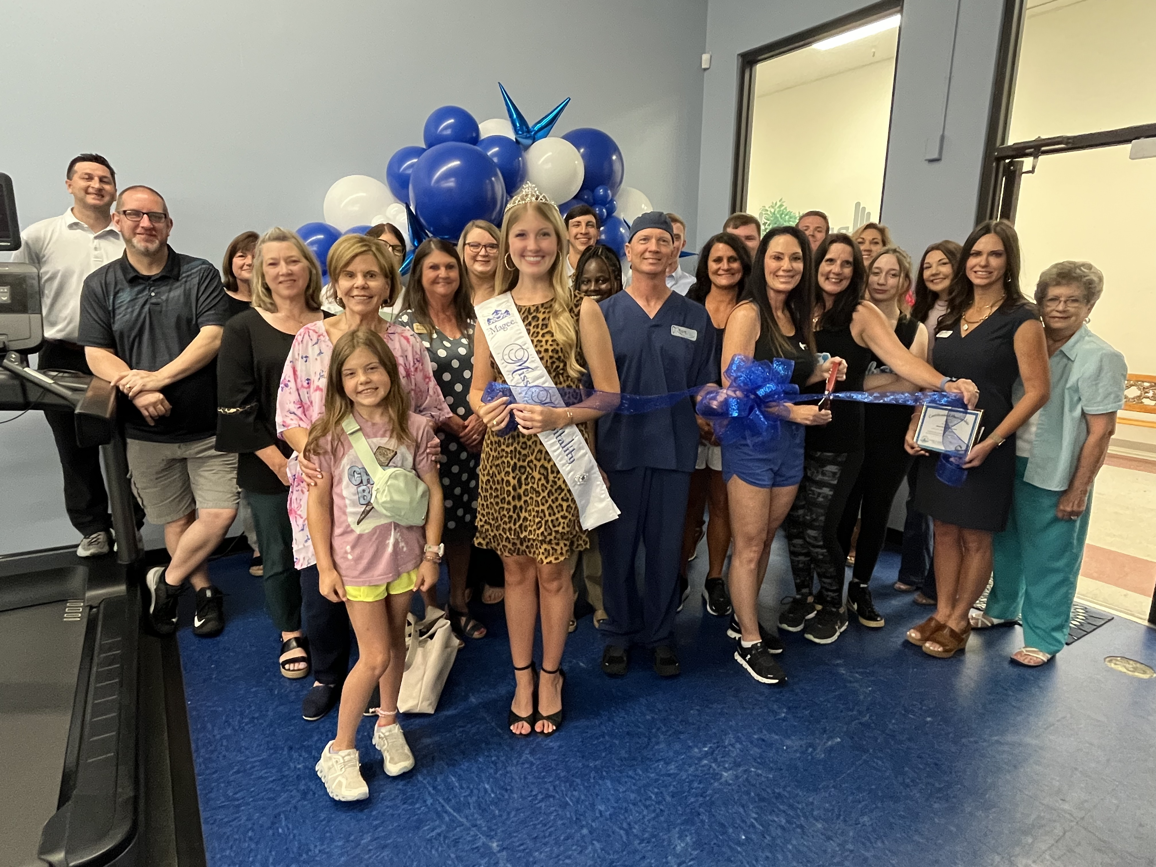 BFit Gym Holds Ribbon Cutting
