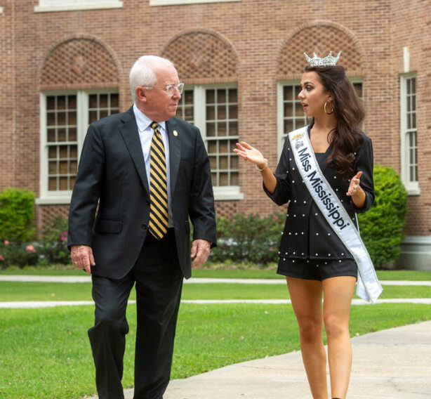 Miss Mississippi Vivian O’Neal, a USM Alumna, Readying for the Big Stage in Quest for Miss America Crown