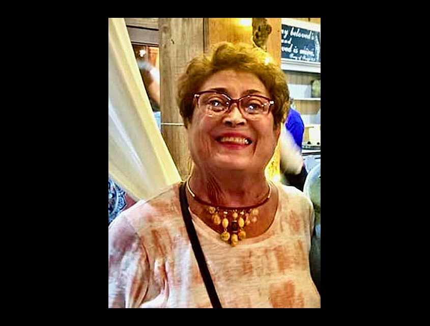 Linda Canoy Cooper, 72, of Magee, Mississippi