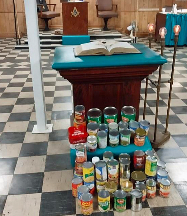 Oak Hill Lodge gives back to the Community