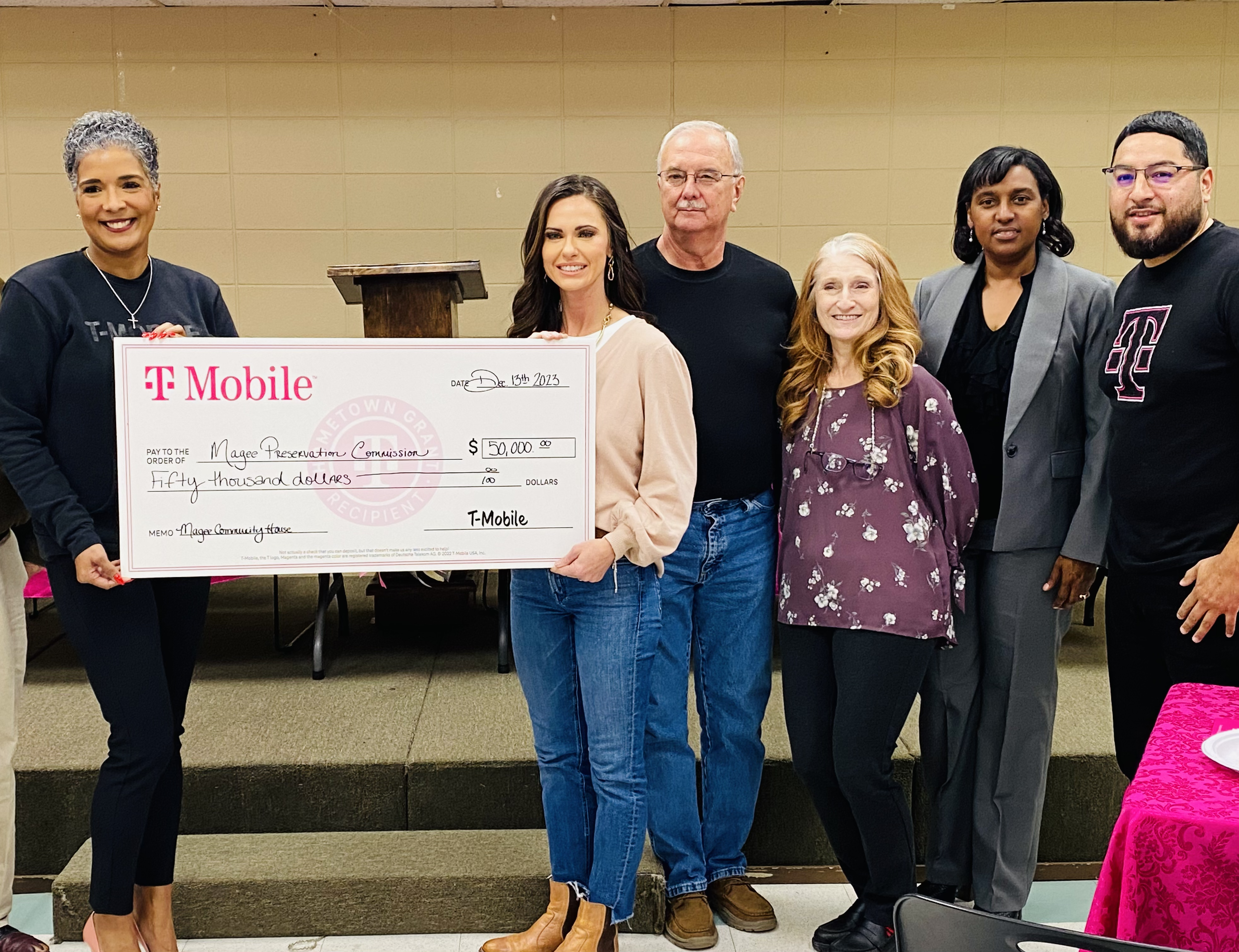 T-Mobile Awards $50,000 Grant to Magee Preservation Commission