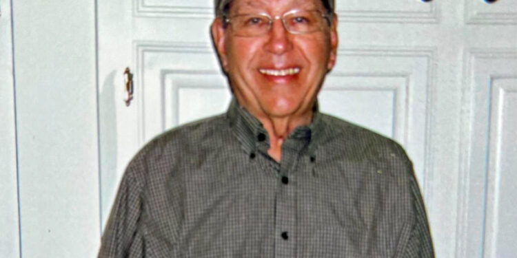 Frank Earl Stubbs formerly of Magee, Mississippi