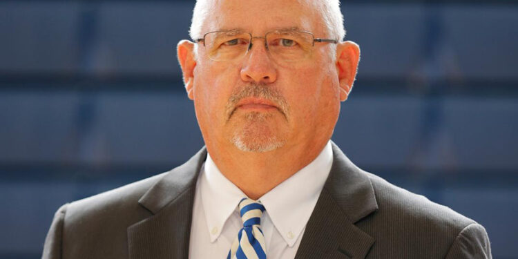 Co-Lin to honor legendary women’s basketball coach Gwyn Young