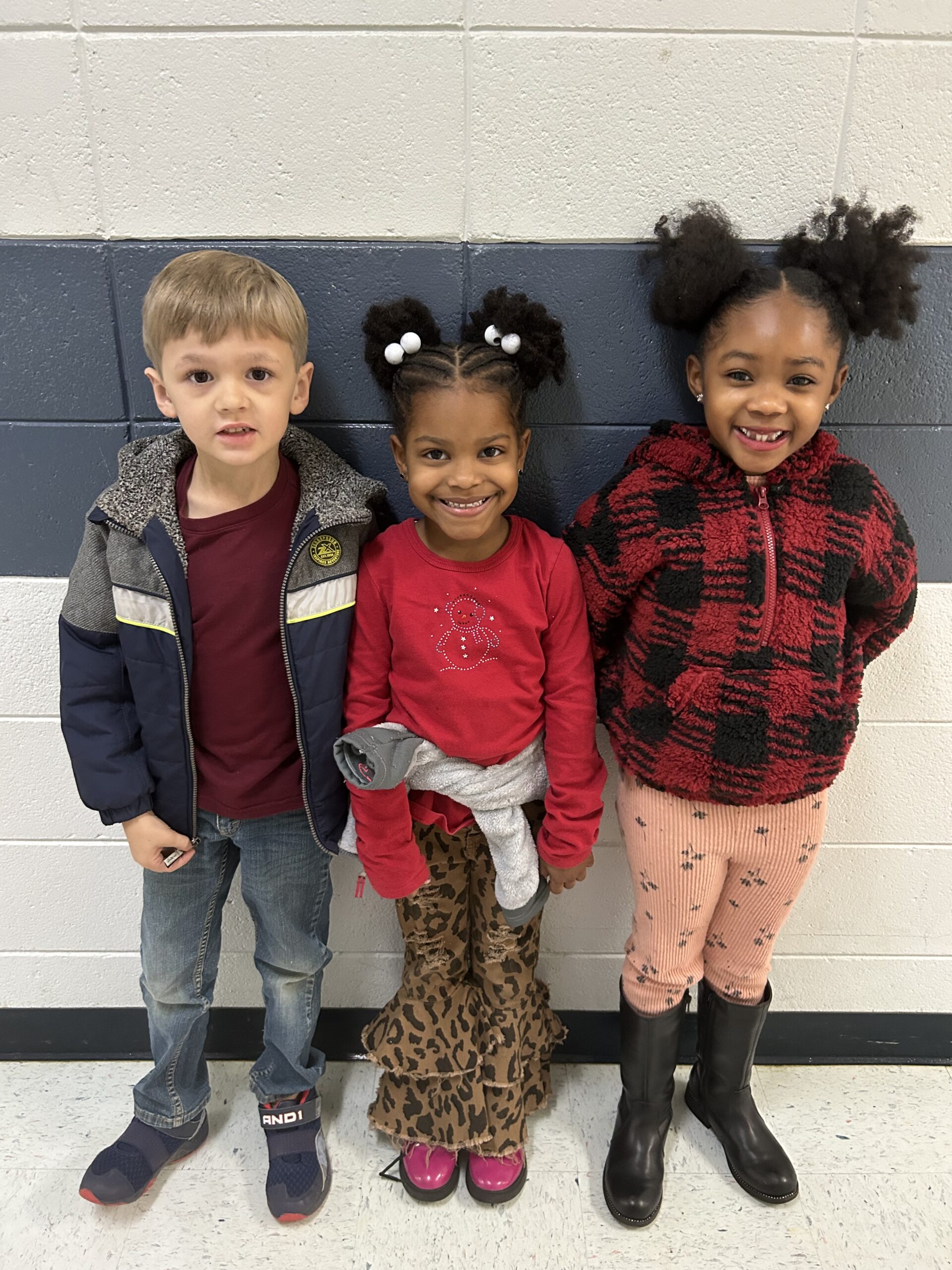 Mendenhall Elementary Announces Winners of Sixth Annual Bookmark Contest