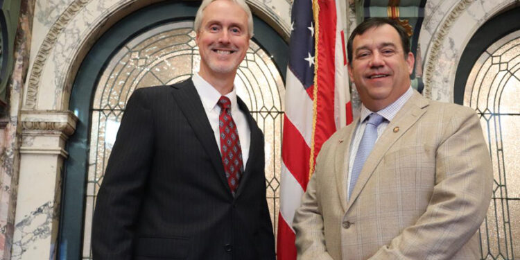 Senator Andy Berry visited with Dr. Steven Reed of Magee at the Capitol