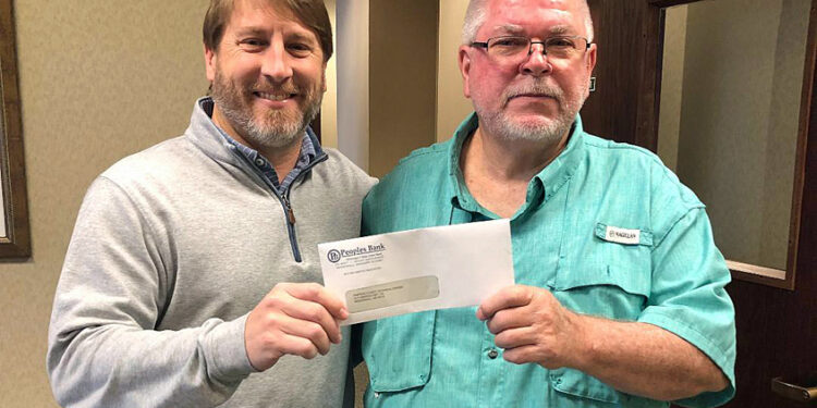 SCTC Receives $1,000 Donation from Peoples Bank