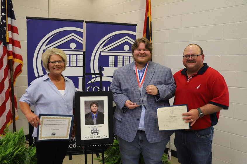 Kellum inducted into Co-Lin Simpson County Center Hall of Fame           