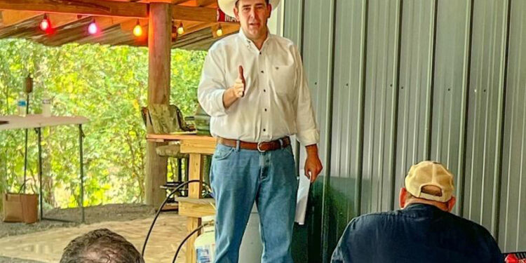 Ag Commissioner Gipson Meets with Poultry Growers and County Officials in Wayne County on Pending Poultry House Ad Valorem Tax Increase