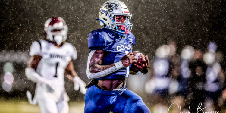 Wolves Dominate Eagles in Home Opener