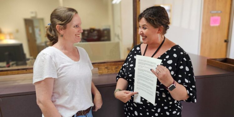 Courthouses will soon have signs regarding rights to an interpreter