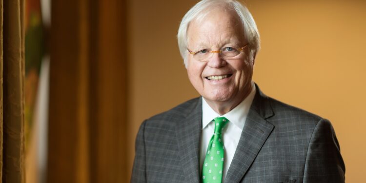 Bank of Brookhaven founder, longtime MC trustee to receive Award of Service at Homecoming