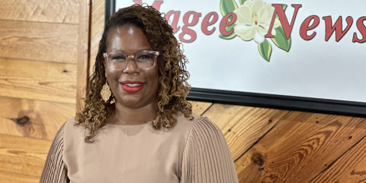 Shamika Nixon offers personal assistance with Medicaid questions