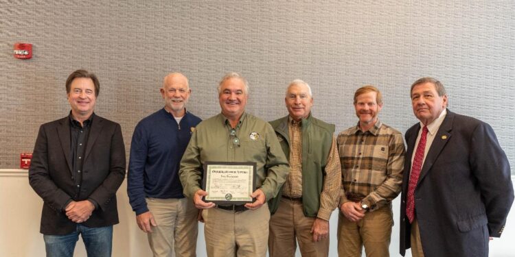 Joey Buchanan Given Mississippi Outstanding Sportsman Award at MDWFP December Commission Meeting