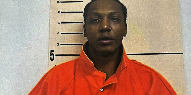 Magee PD arrest George Warren:  No DL, Stolen Firearm, No Tag, & Drug Paraphernalia