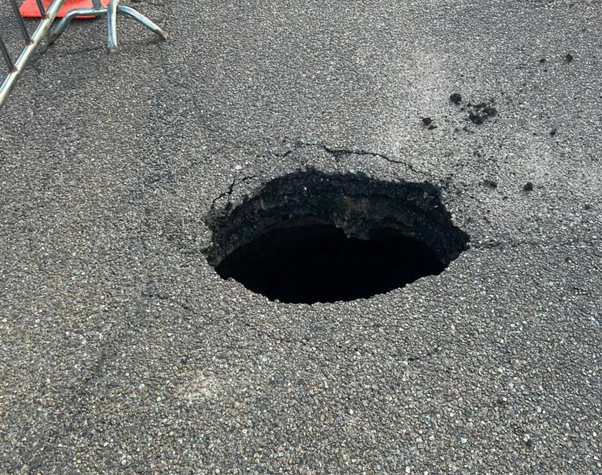 Magee Citizens:  Sinkhole on 5th Avenue SE near Magee High School