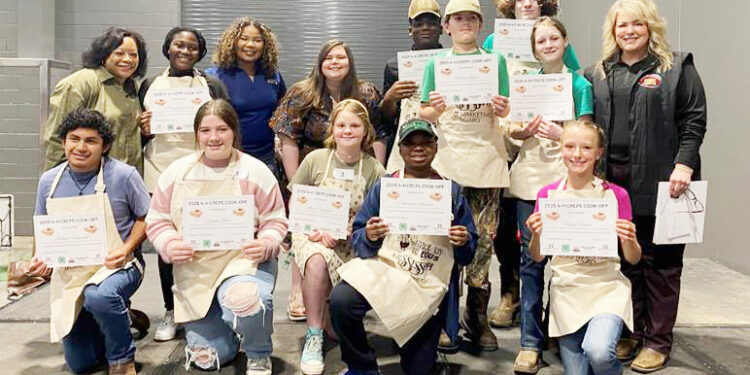 Winners of the Dixie National Rodeo Days Crepe