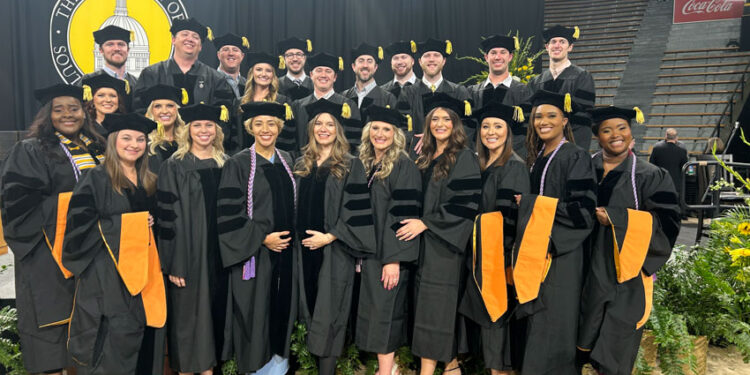 Southern Miss Nurse Anesthesia Cohort Receives 100 Percent Pass Rate on National Certification Exam