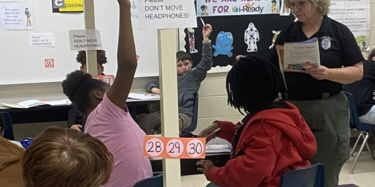 Educating Magee’s elementary school children about the effects of drugs.