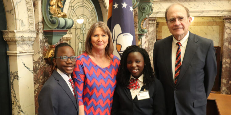 Malakai Sullivan and Amiya Sullivan of Birmingham, AL served as pages for the Mississippi Senate