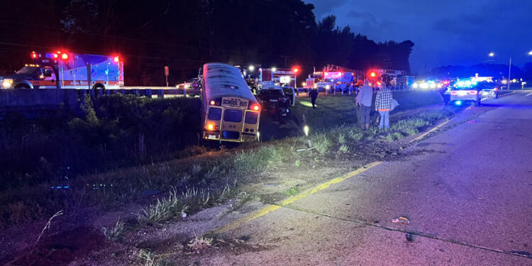 Simpson County School Bus involved in Wreck