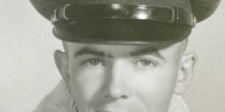 Paul E Bryant of Bridgeport, Mississippi