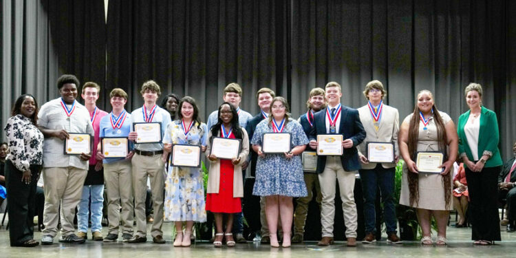 Simpson County Recognizes Mississippi Scholars