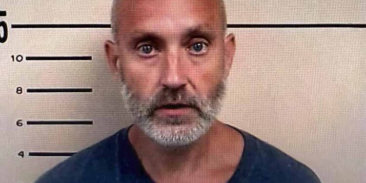Graham arrested-  felony warrants for attempted murder & burglary