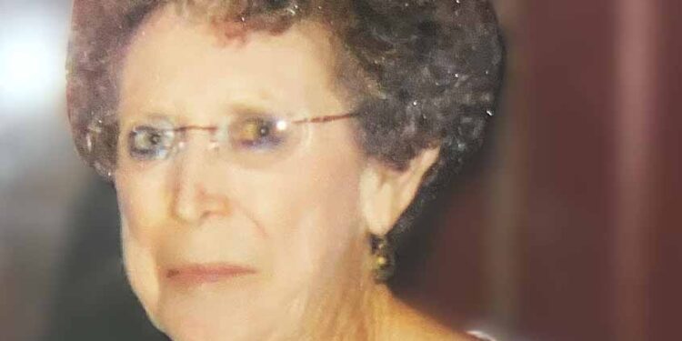 Glenda Faye Williamson, 75 of Magee, Mississippi