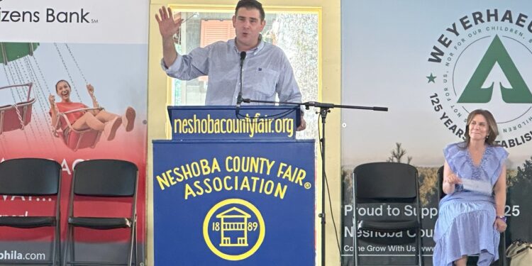 Ag Commissioner Andy Gipson Announces Strategic F.A.R.M. Plan