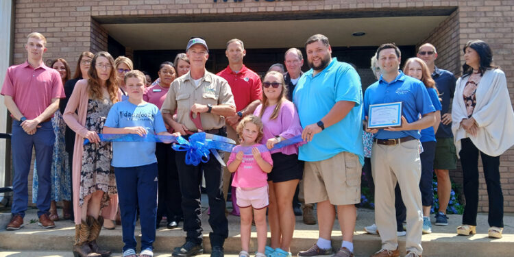 Magee Chamber Welcomes 1st Choice Pest Control