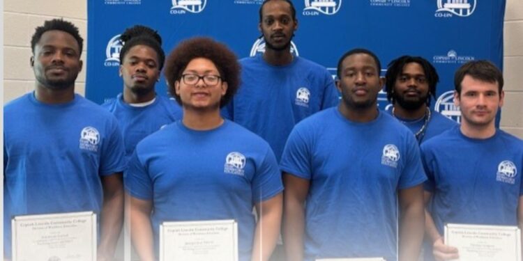 Pipefitting Graduates from Co-Lin Simpson Center