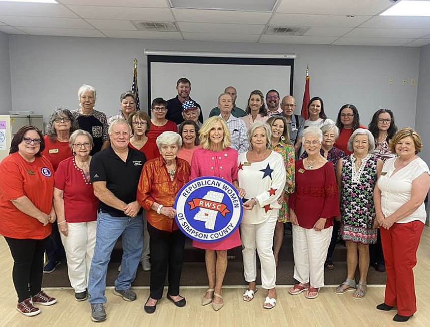 Lynn Fitch Visits Simpson County Republican
