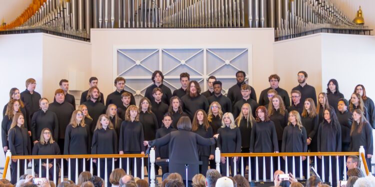 MC Singers’ Homecoming concert reveals the beauty, majesty of the written word