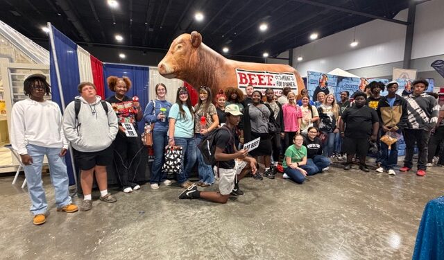 Tech Students assist at Mississippi State Fair