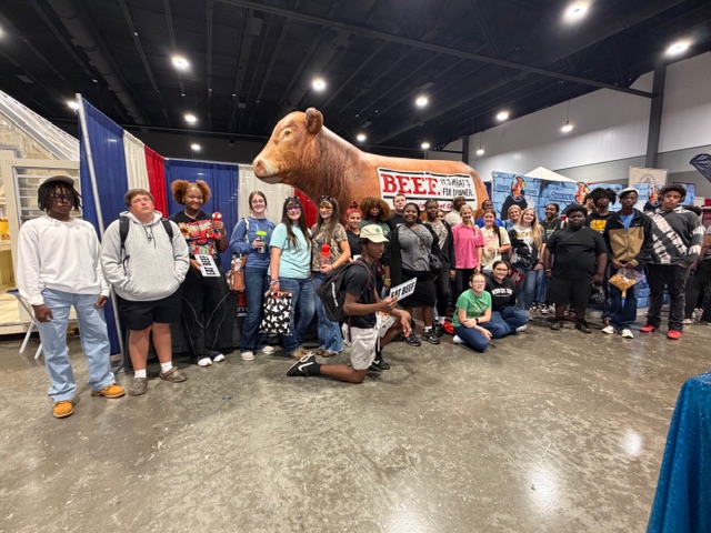 Tech Students assist at Mississippi State Fair