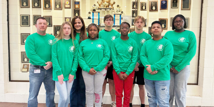 Teen CERT Leadership Team Prepares for State Competition