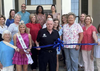 Magee Chamber of Commerce Welcomes Pine Belt Dyslexia Services