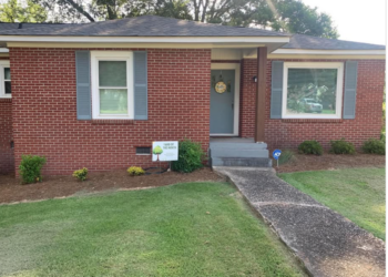 Marlee Perry’s Yard Selected Yard of the Month in Mendenhall