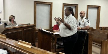 Magee Receives $5 Million Sewer Funding Offer; Board Pursues Downtown Grant, Discusses Sportsplex Internet and Airport Lease