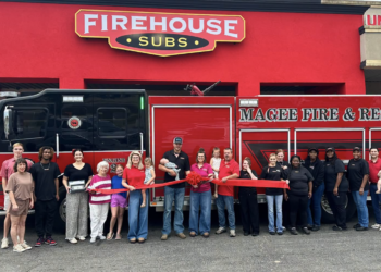 Firehouse Subs Celebrates Grand Opening in Magee